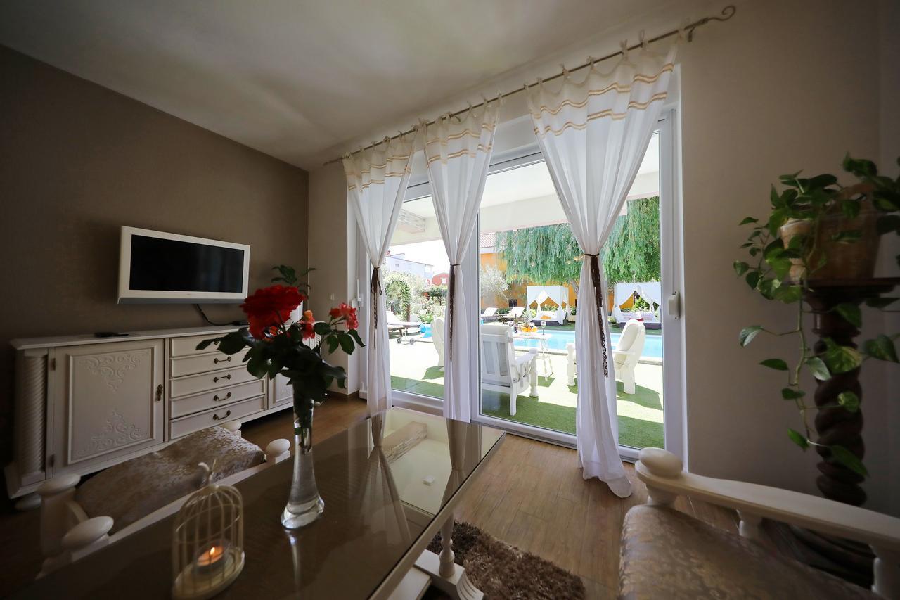 Apartments Mirakul Zadar Exterior photo